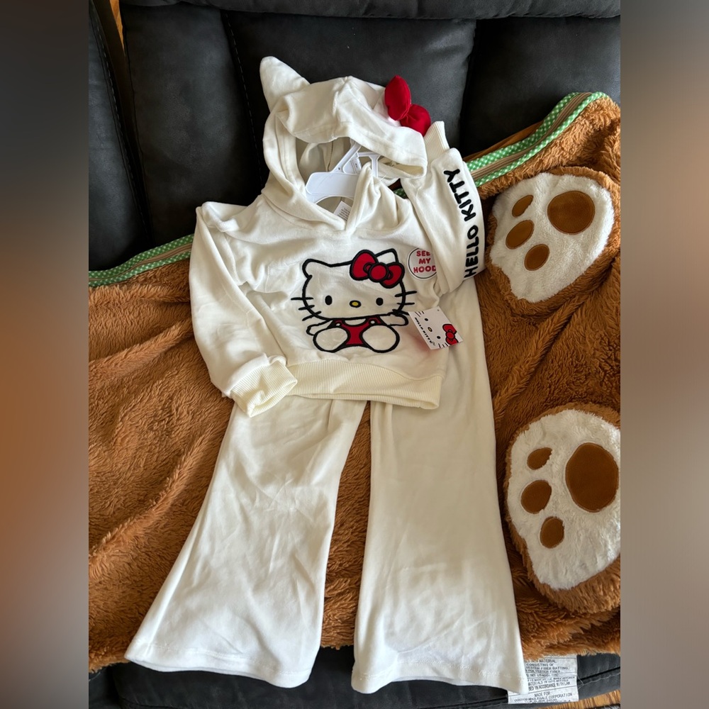 Hello kitty set